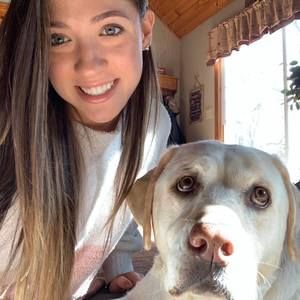 Meet your Posher, Devanie